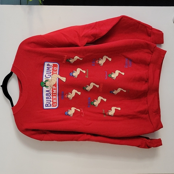 Peanuts Tops - Vintage Bubba Gump Sweatshirt
